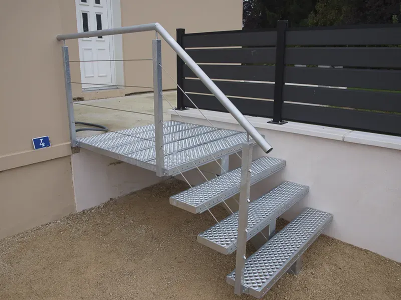 Escalier-extérieur-galvaniser